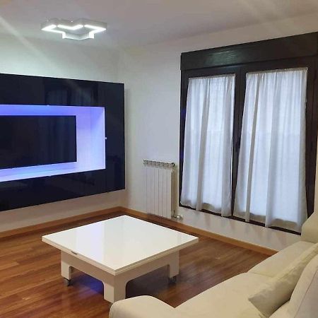 شقة Centro Aparcamiento Gratuito Al Lado Del Pilar سرقسطة المظهر الخارجي الصورة